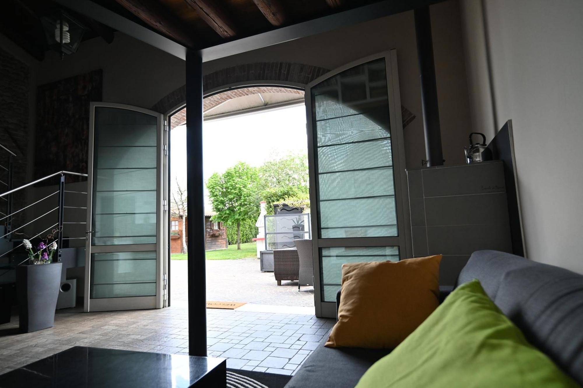 Ca Centosa Artistic House Villa Storica Ristrutturata Con Patio E Giardino Читадела Екстериор снимка